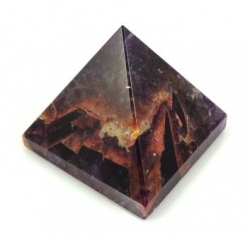 Ametystová pyramida 45 - 50 mm