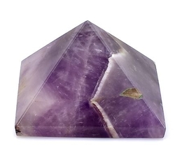 Ametystová pyramida 40 - 44 mm