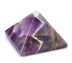 Ametystová pyramida 40 - 44 mm