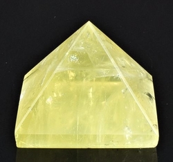Citrín pyramida 36 - 43 mm