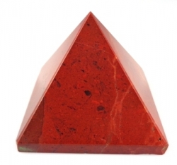 Jaspis červený pyramida 46 - 49 mm