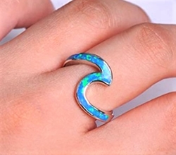 Opál modrý prsten